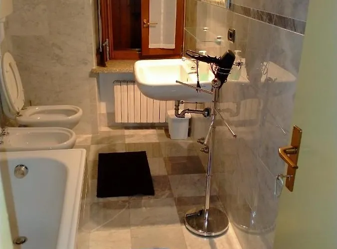 Alojamento de Acomodação e Pequeno-almoço Aurora